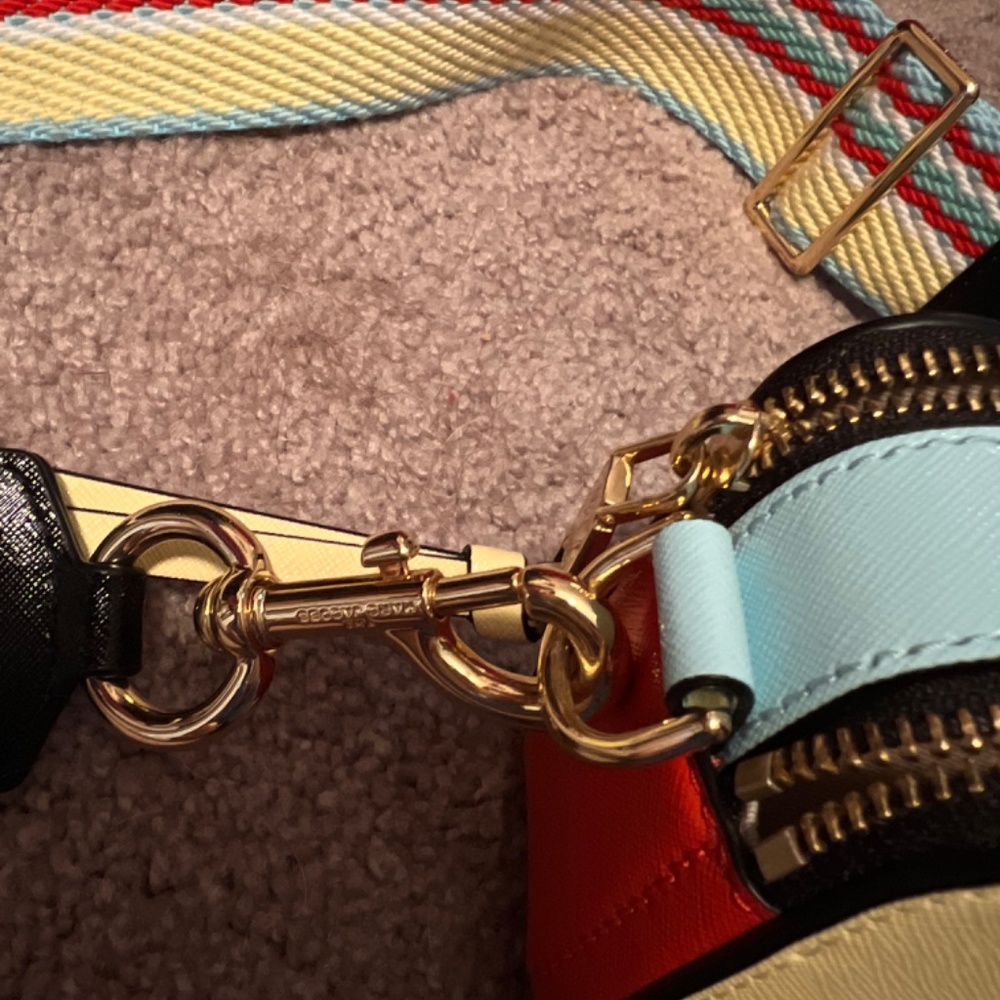 Marc jacobs purse - Picture 3 of 6